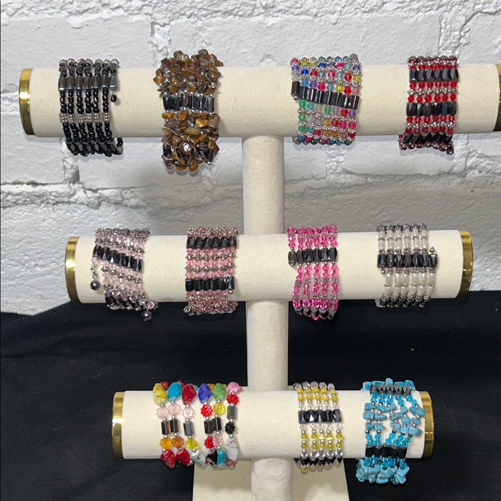Colorful Magnetic Beaded Bracelet 26-36 inches